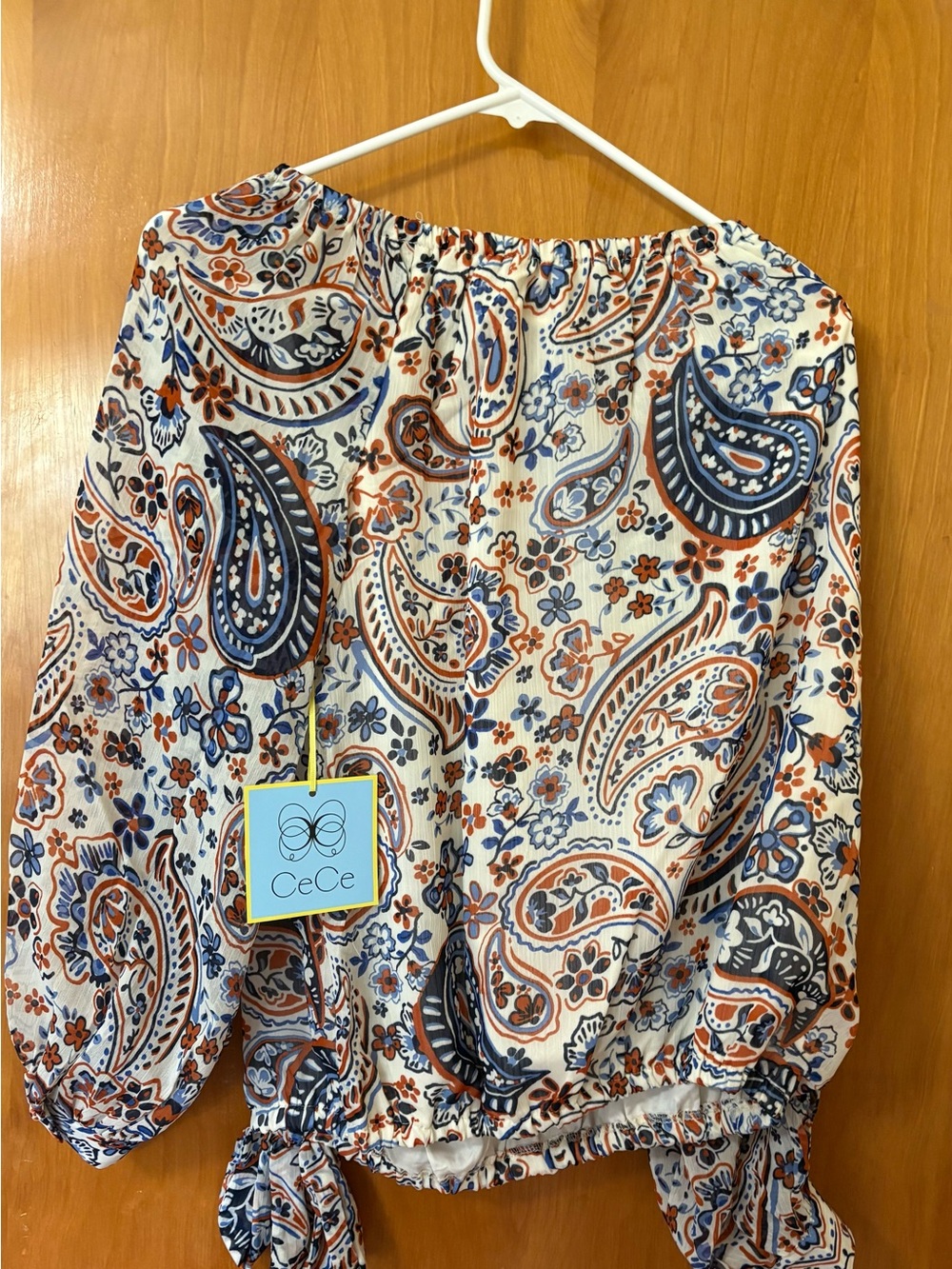 CECE Off Shoulder Tie Top - Picture 3 of 4